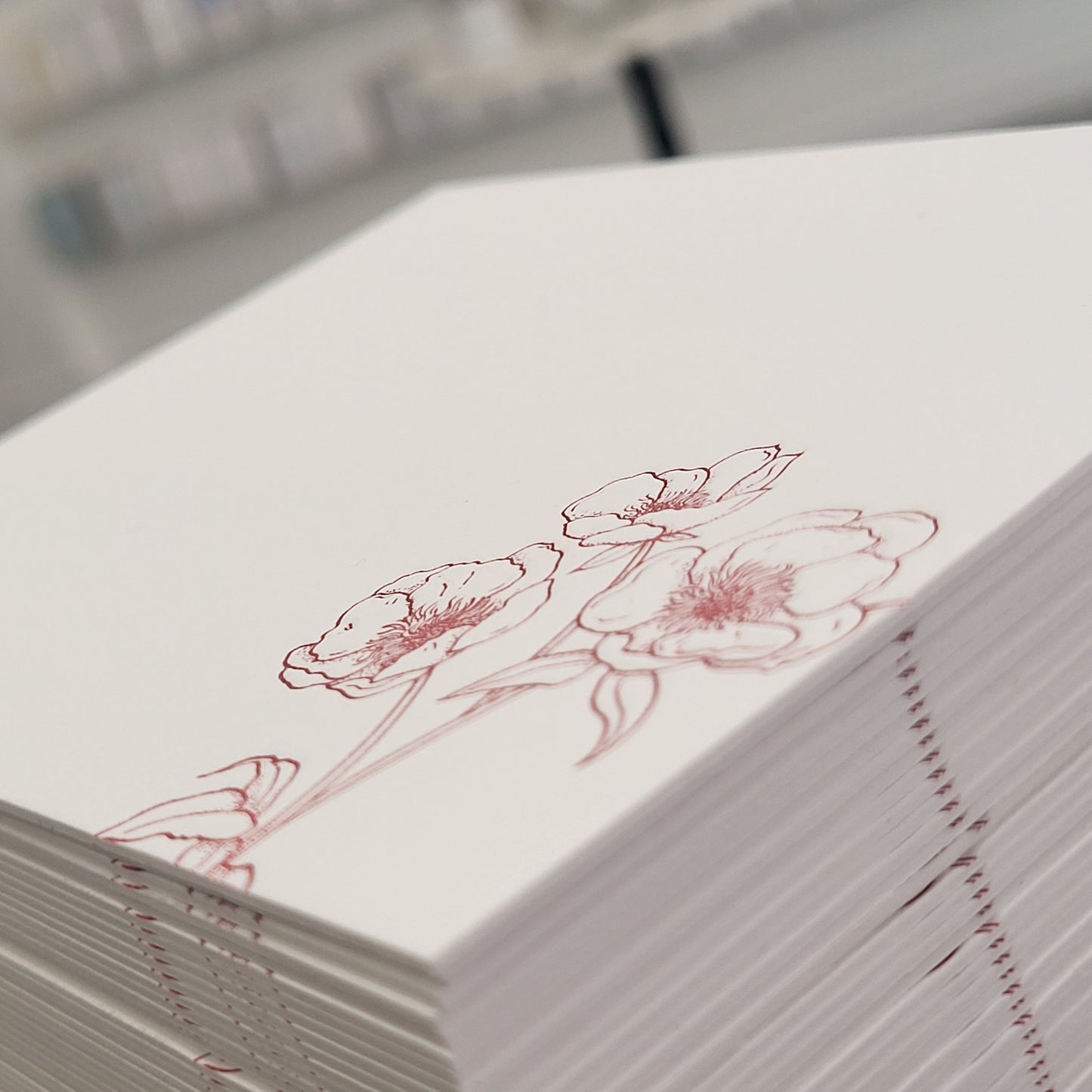 Carte typographique fleur rouge avec enveloppes cousues - paquet de 5
