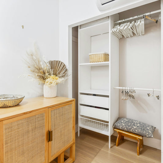 How Sachets Help to Transition Your Closet from Winter to Summer