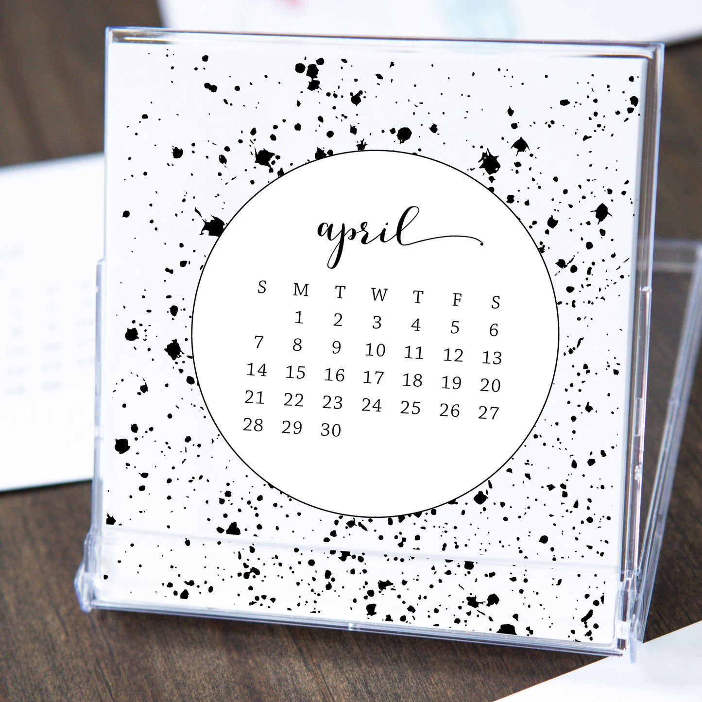 2024 Idea Chíc Patterns Mini Desk Calendar
