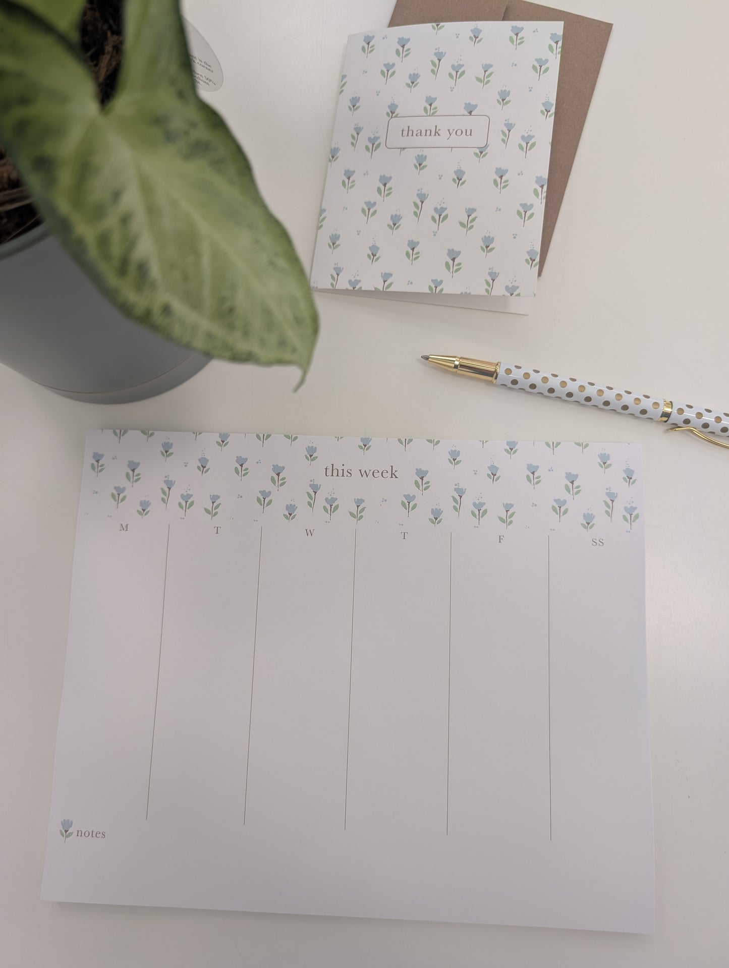 Bloc de notas planificador semanal de escritorio elegante