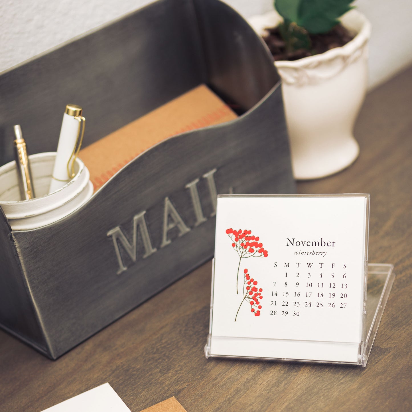 2024 Idea Chíc Botanical Mini Desk Calendar