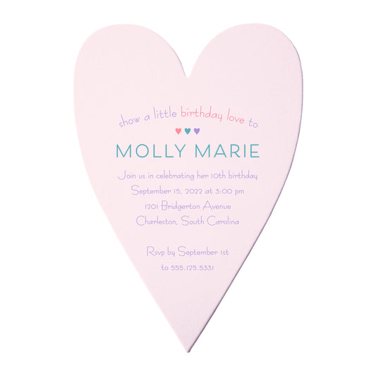 Una invitación a la fiesta de cumpleaños en forma de corazón de Little Love